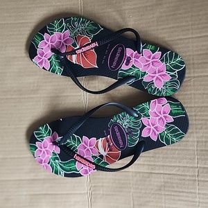 Havaianas black floral flip flops sandals-7/8